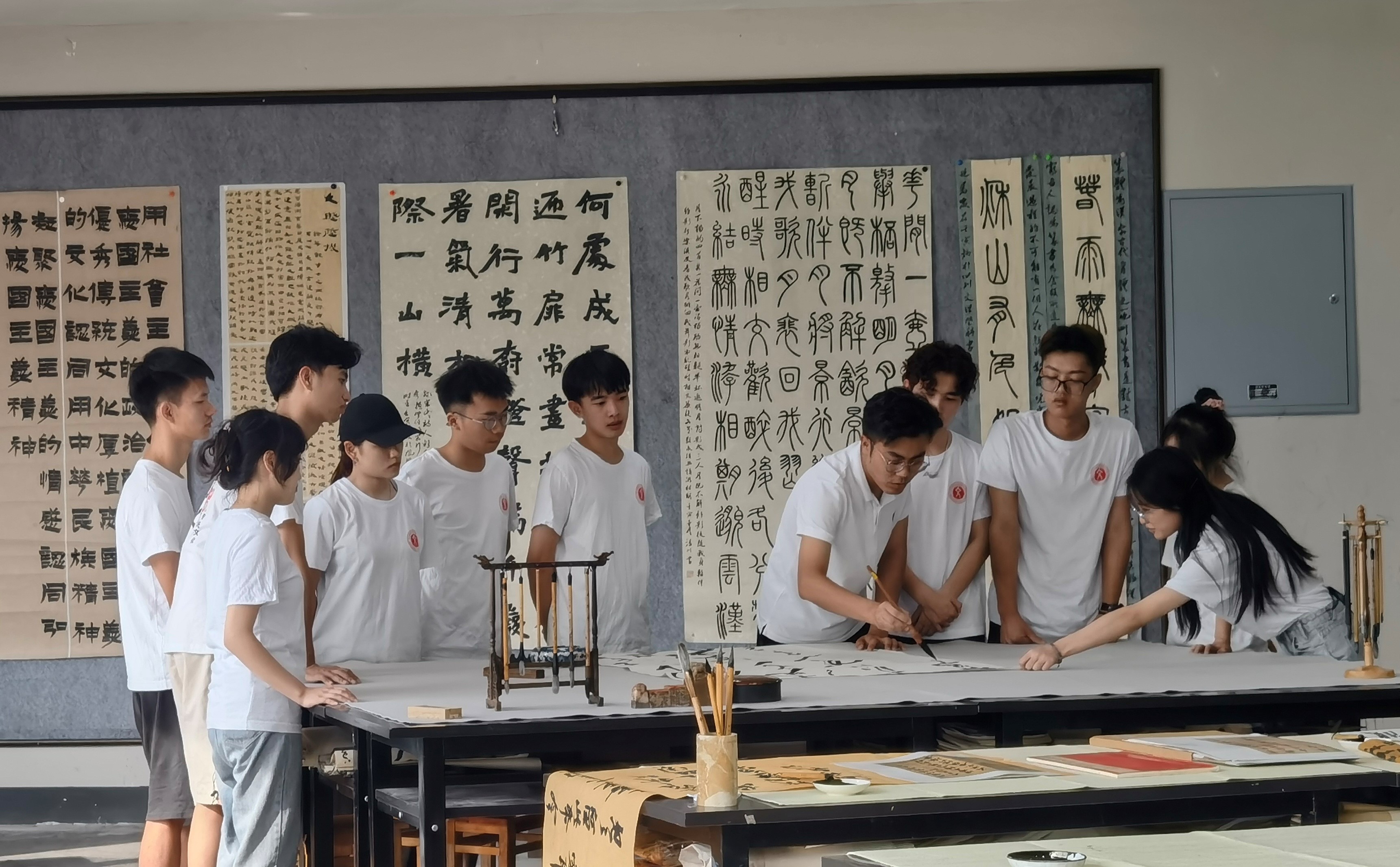 我院两位青年教师书法作品在全国大展中喜获佳绩-四川文理学院中华传统文化学院